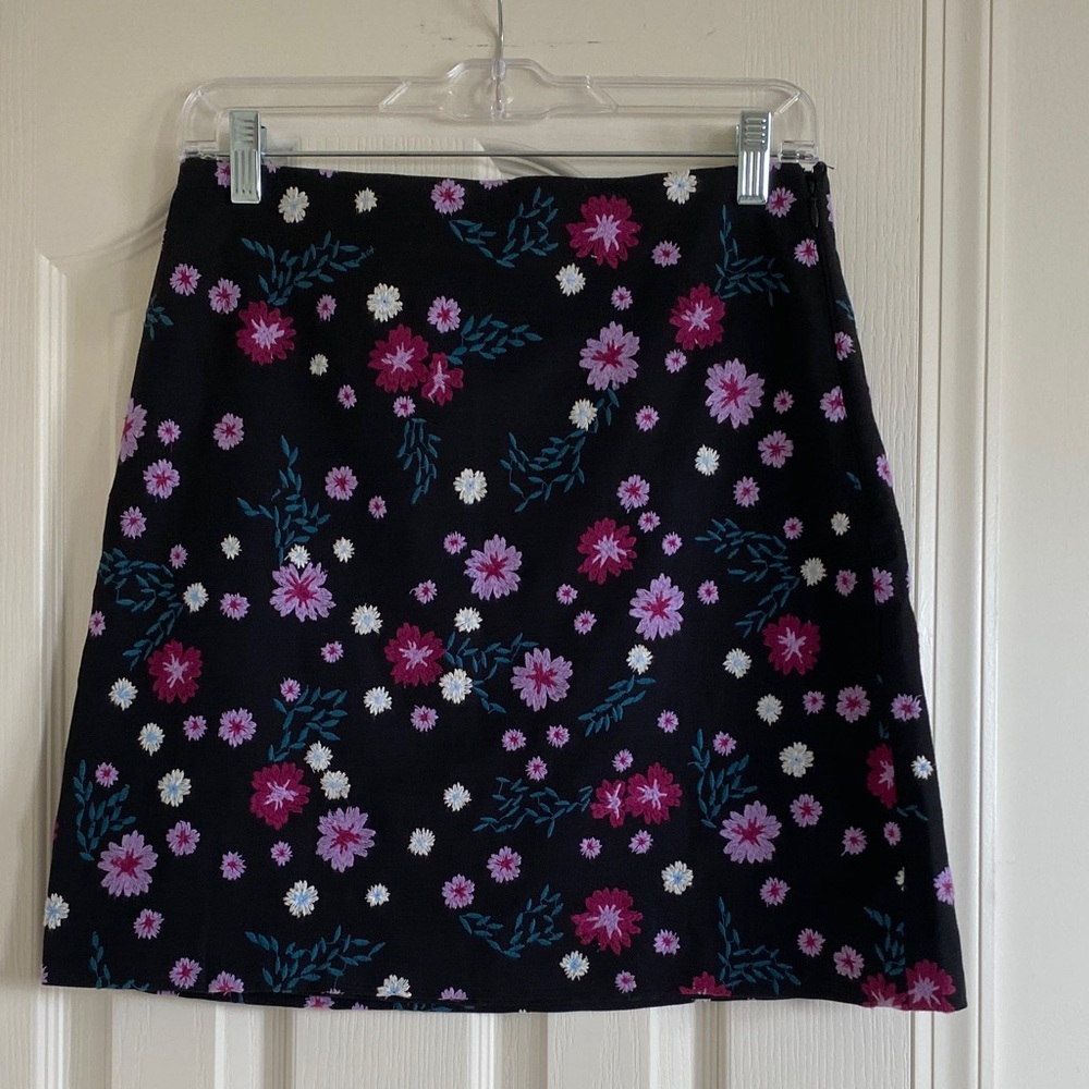 LOFT Black Embroidered Floral Mini Skirt